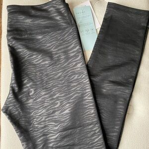 Zella Girls zebr print high waist leggings, NWT